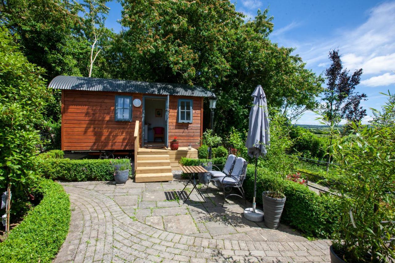 Hawthorn Hut Kilkenny Glamping At Jenkinstown House Hotel Jenkinstown Park Kültér fotó